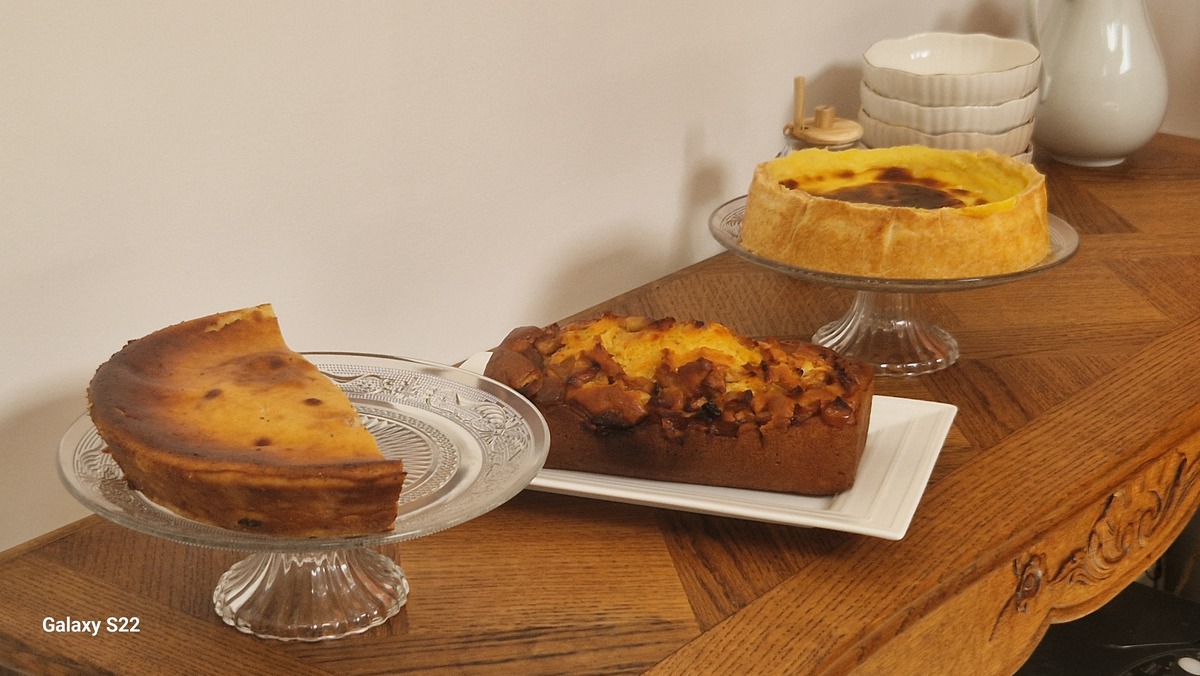 Pâtisseries et douceurs maison servies au petit-déjeuner